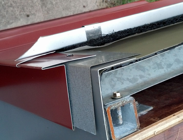 (矮立邊)鎖邊式鋁鎂錳屋面系統(圖4) 0d80fe0e8c901f0d7b3f6f31a0a67d2e.jpg